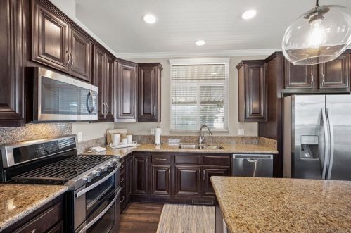 7102 Santa Barbara St, Carlsbad CA  92011-4629 exterior