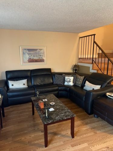 1919 Dryden Ln, West Covina, CA 91792-1050