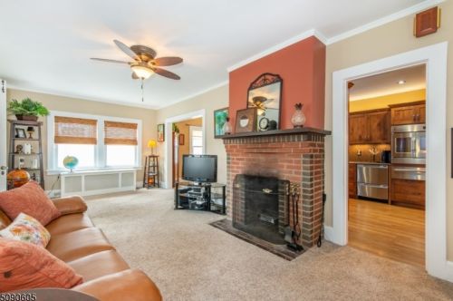 77 1st Ave, West Paterson NJ  07424-1531 exterior