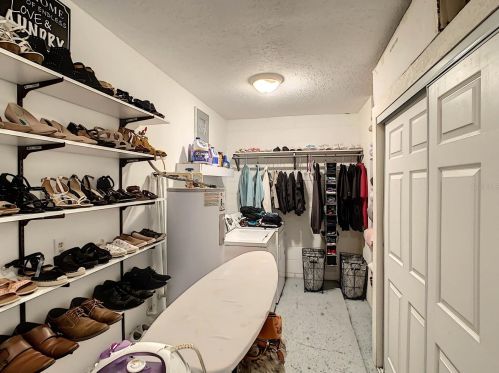 2425 Franklin Dr, Kissimmee FL 34744-2725 exterior