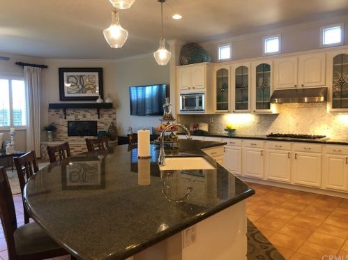 17430 7 Spg Way, Riverside CA 92504-9454 exterior