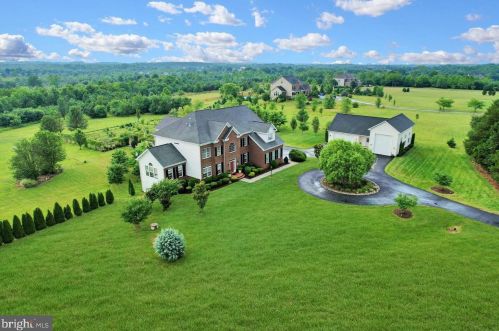11850 Kettle Wind Dr, Nokesville, VA 20181-3440
