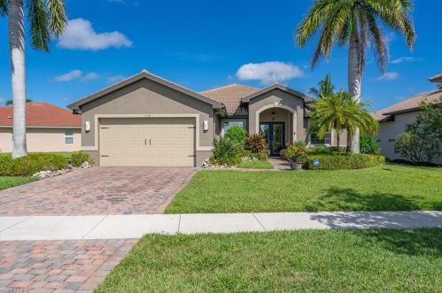 1590 Double Eagle Trl, Naples, FL 34120-0505