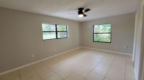 2442 Grand Dr, Fort Pierce FL  34952-6532 exterior