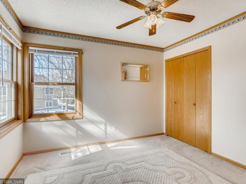 9324 Prestwick Ln, Minneapolis MN 55443-3984 exterior