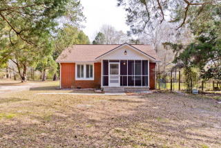 12622 Main St, Elberta, AL 36530-2552