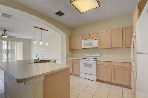 9694 Porta Leona Ln, Boynton Beach FL  33472-2774 exterior