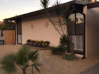68 Cardinal Ave, Santa Barbara, CA 93117-3432