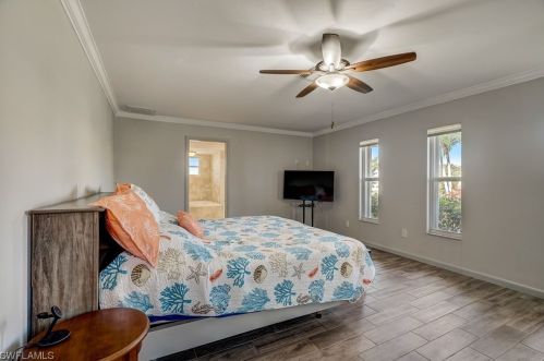 2012 27th Ter, Cape Coral FL  33904-3256 exterior