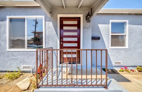 4567 120th St, Hawthorne CA  90250-2965 exterior
