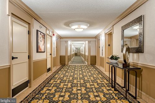 11014 Valley Forge Cir, Norristown, PA 19406-1186