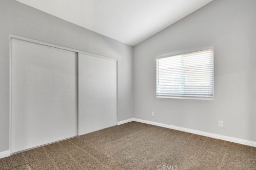 13689 Gemini St, Victorville CA  92392-9078 exterior