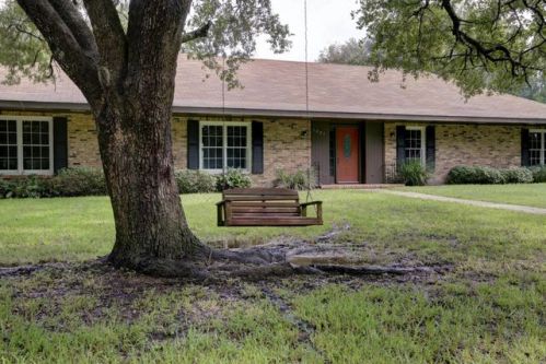 1007 Natchez Blvd, Opelousas, LA 70570-7620