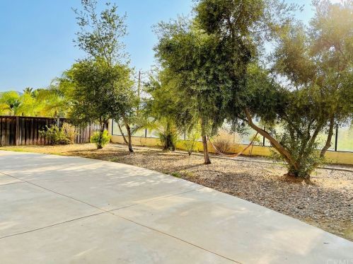 3772 Ash St, Lake Elsinore CA  92530-2000 exterior