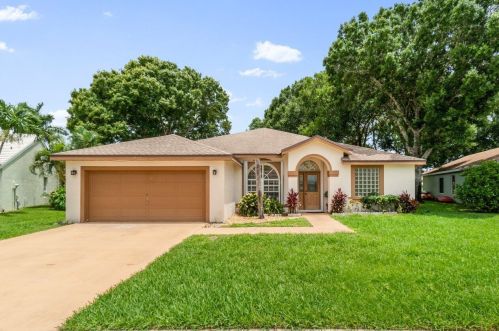 6440 Terra Rosa Cir, Boynton Beach, FL 33472-5145