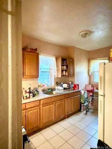 18 Monroe St, Mount Vernon NY  10550-3663 exterior