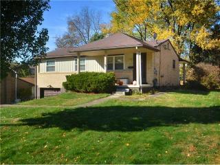 705 Hawkeye Dr, Monroeville, PA 15146-1913