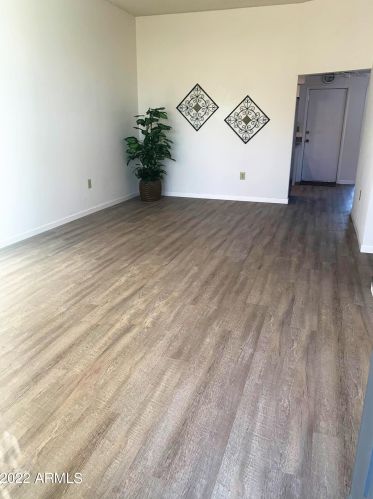 13001 100th Dr, Sun City, AZ 85351-2803