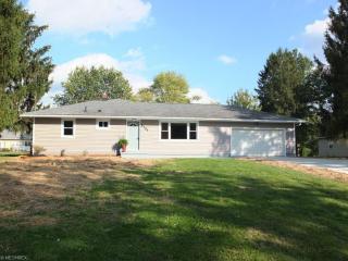 3121 Rosebay Blvd, Barb, OH 44203-5316