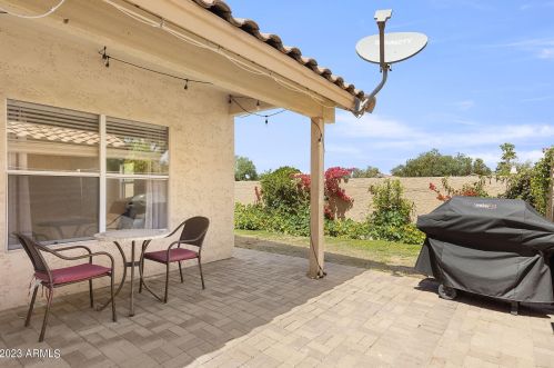 950 Redondo Dr, Gilbert AZ 85233-7539 exterior