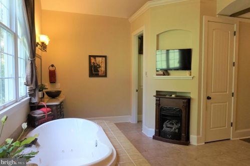 216 Otter Run Ct, Seaford DE  19973-7432 exterior