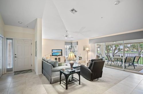28032 Cavendish Ct, Bonita Springs, FL 34135-3457