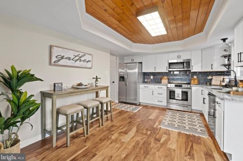 203 Tall Pines Ave, Locust Grove VA  22508-5448 exterior