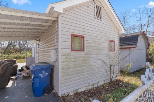 7047 Norwood Dr, Darbydale OH  43123-9643 exterior