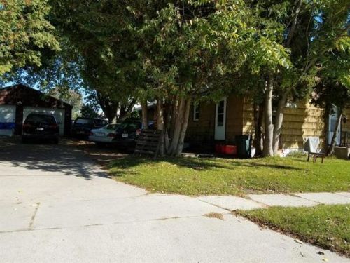 3320 Mero St, Manitowoc, WI 54220-4342