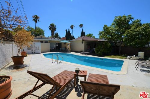 6251 Willowcrest Ave, North Hollywood, CA 91606-3941
