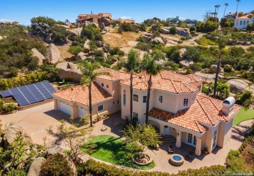 9769 Little Canyon Ln, Escondido, CA 92026-6515