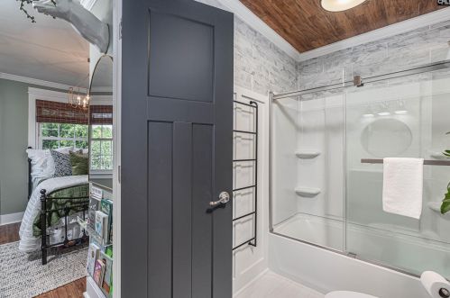 210 Efird St, Lexington SC  29072-3520 exterior
