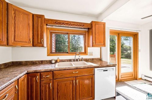 5052 Island Lake Rd, Duluth MN  55803-9212 exterior