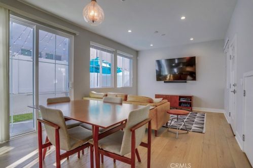 18510 Grevillea Ave, Redondo Beach CA  90278-4630 exterior
