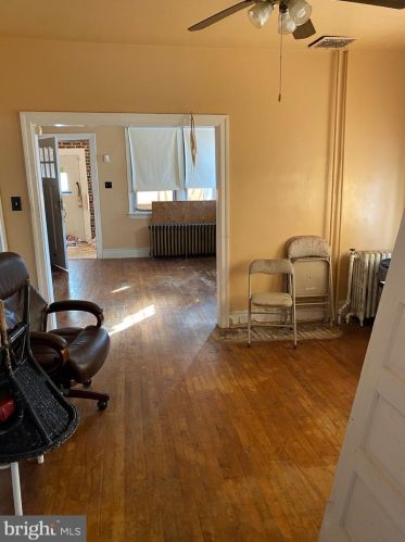 410 Tulpehocken Ave, Melrose Park PA 19027-1641 exterior