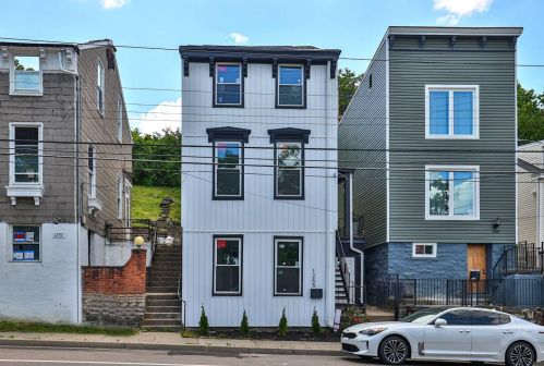 1255 Pike St, Covington KY  41011-2136 exterior