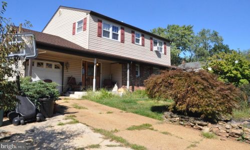 3319 Altamont Dr, Wilmington, DE 19810-2101