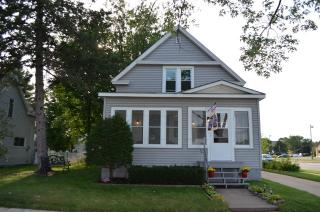 528 6th Ave, Wausau, WI 54401-4474