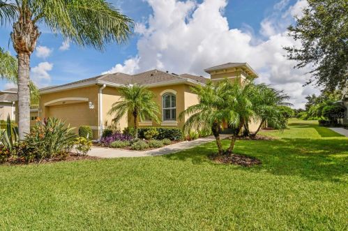 2217 Oakley Green Dr, Ruskin, FL 33573-7175