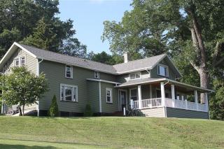 417 Hillside Dr, Towanda, PA 18848-9481