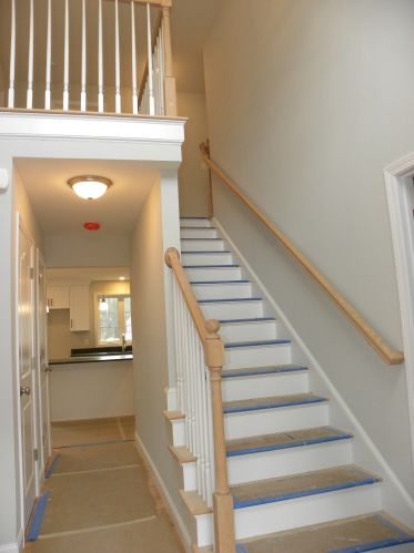 606 Raymond Rd, Chester, NH 03036-4135
