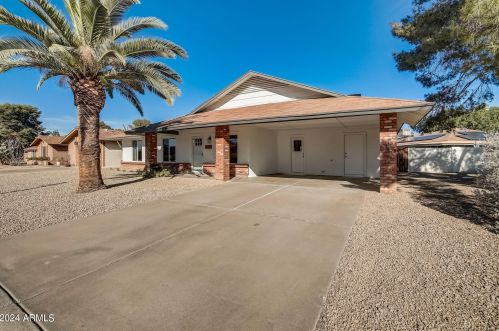 4725 Annette Cir, Glendale, AZ 85308-3445