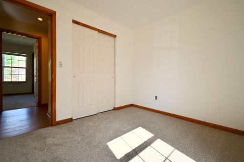 1468 Afton Dr, Florence KY  41042-8510 exterior