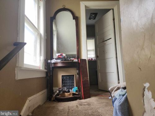 3 Grv Ave, West Deptford NJ  08063-1526 exterior