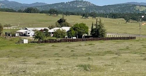 7907 Camp Far West Rd, Wheatland, CA 95692-9756