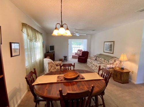 147 Hill Ave, Deland, FL 32724-4636