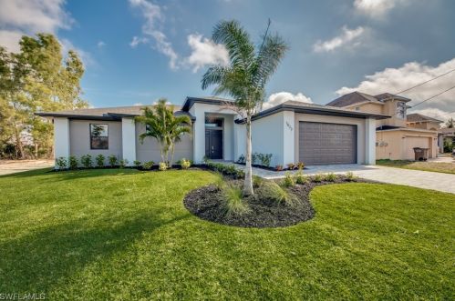 225 14th Ave, Cape Coral, FL 33909-3614