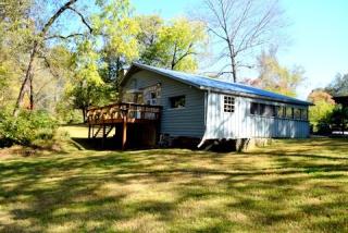 1299 Charles Rd, Decatur, TN 37322-7033