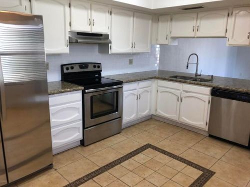 9003 Winchcomb Dr, Scottsdale, AZ 85260-7005