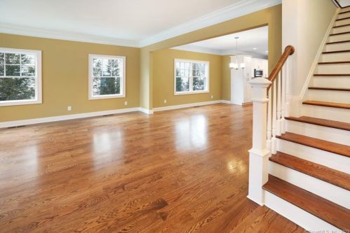 30 Charles Pl, New Canaan, CT 06840-4220